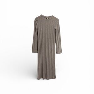 H&M Elegant Long Sleeve Beige Ribbed Knit Dress with Side Slit